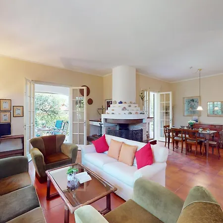 Valentine Lakeside By Bookinggardalake