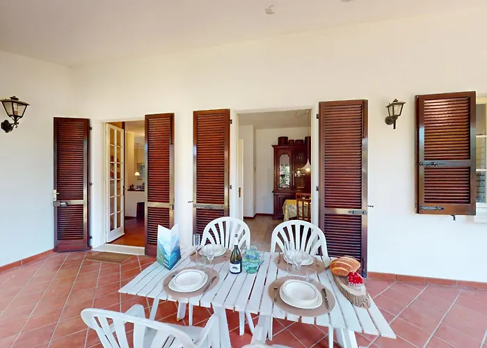 Valentine Lakeside By Bookinggardalake