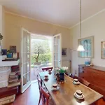 Villa Valentine Lakeside By Bookinggardalake