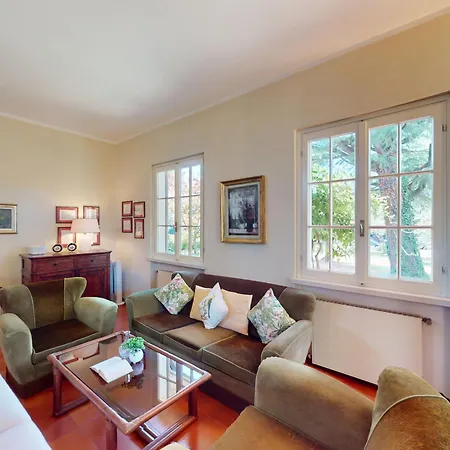 Villa Valentine Lakeside By Bookinggardalake Brescia