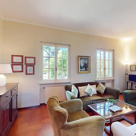 Βίλα Valentine Lakeside By Bookinggardalake