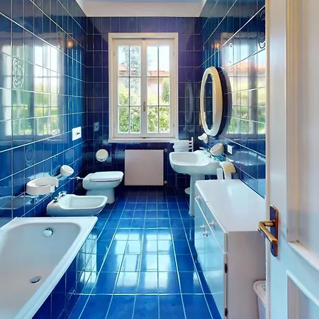 Valentine Lakeside By Bookinggardalake Brescia