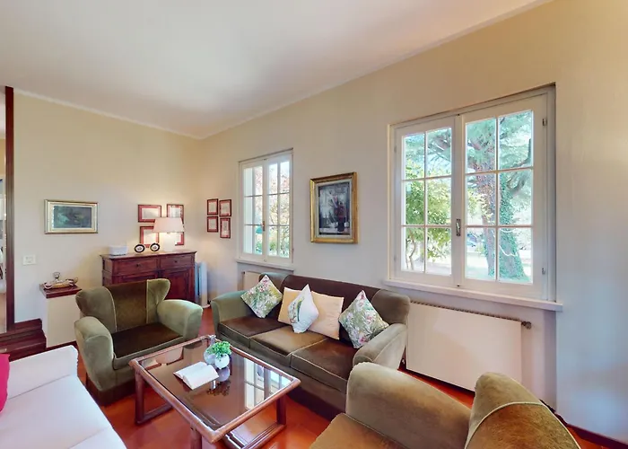 Βίλα Valentine Lakeside By Bookinggardalake Μπρέσια