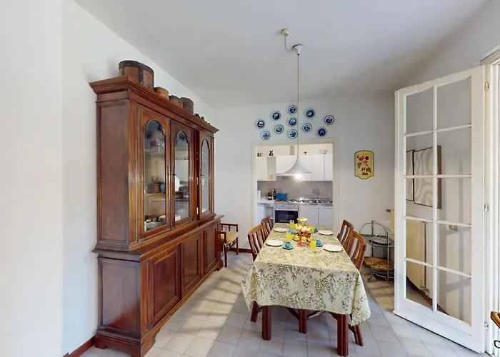 Valentine Lakeside By Bookinggardalake * Μπρέσια