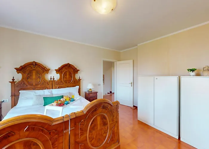 Valentine Lakeside By Bookinggardalake Βίλα