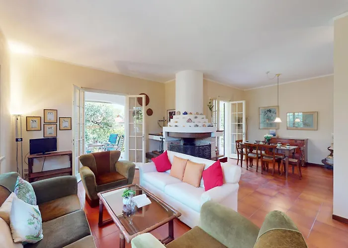 Valentine Lakeside By Bookinggardalake