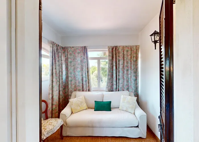 Valentine Lakeside By Bookinggardalake ヴィラ