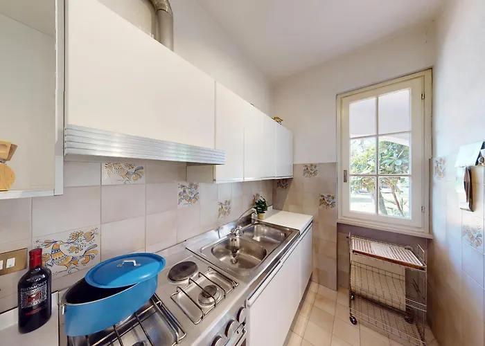 Valentine Lakeside By Bookinggardalake