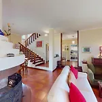 Villa Valentine Lakeside By Bookinggardalake Sirmione