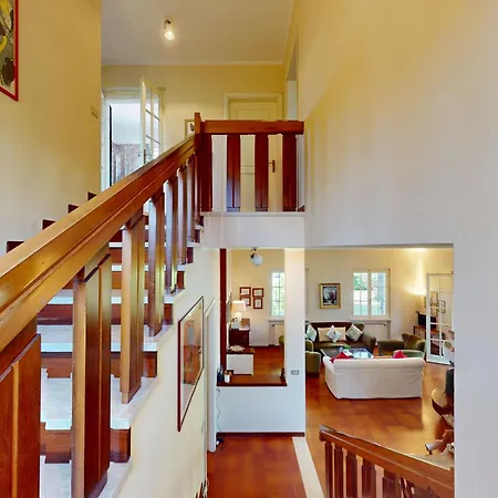 Villa Valentine Lakeside By Bookinggardalake *